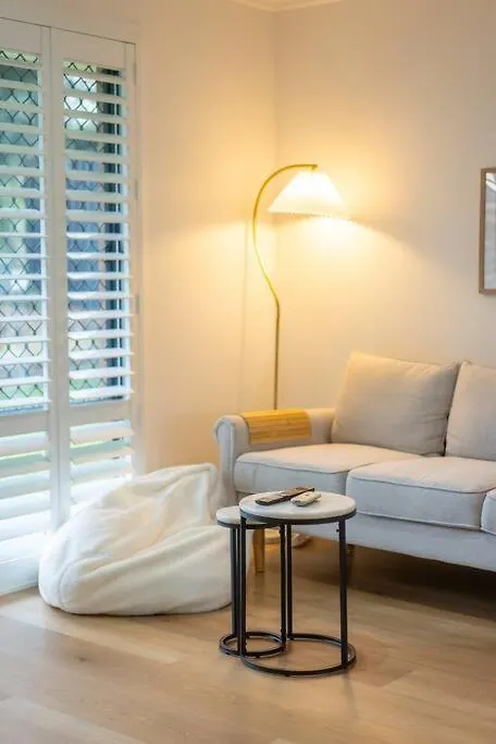 Springfield Breeze - Newly Furnished Home, Sunny Patio And Bbq Goodna