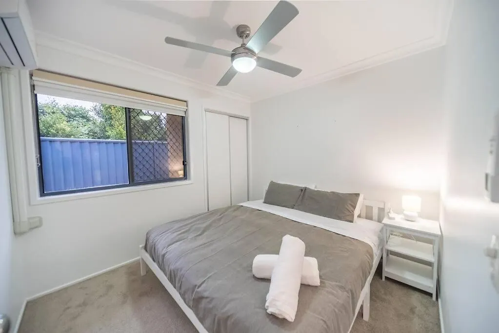 Holiday home Springfield Breeze - Newly Furnished Home, Sunny Patio And Bbq Goodna